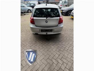 BMW 1-serie 1 serie (E81), Hatchback 3-drs, 2006 / 2012 116i 2.0 16V picture 4