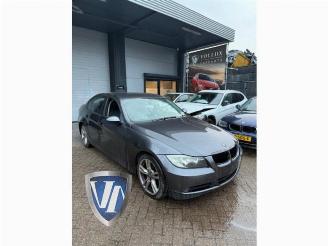 Sloopauto BMW 3-serie 3 serie (E90), Sedan, 2005 / 2011 318i 16V 2008/6
