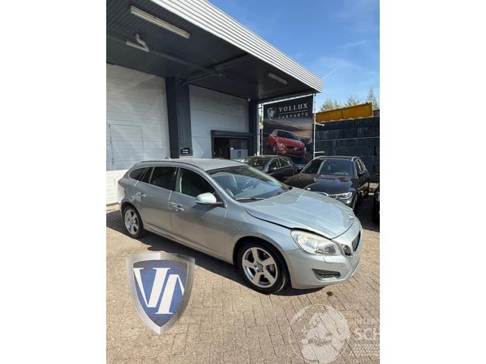 Volvo V-60 V60 I (FW/GW), Combi, 2010 / 2018 1.6 T3 16V
