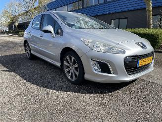 Peugeot 308 1.6 88kw picture 4