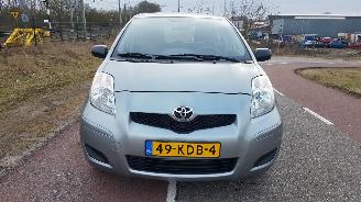 Toyota Yaris Net grote beurt. picture 11