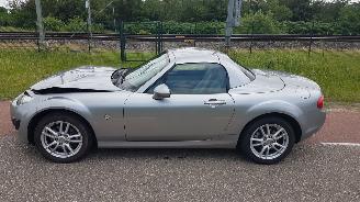 skadebil auto Mazda MX-5 HARDTOP 2011/7