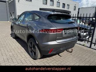 Jaguar E-Pace R-Dynamic S AWD picture 6