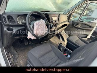 Iveco Daily 35C16 HI-MATIC KLIMA Fahrgestell picture 28