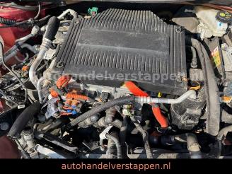 Peugeot 2008 e- - GT - 136PS Automatik Elixir Rood picture 17