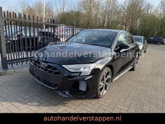 Schadeauto Audi A3 Sportback TFSI S line Sport NEW MODEL 2026/1