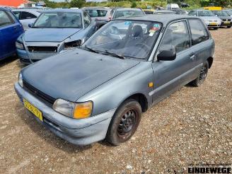 Vrakbiler auto Toyota Starlet Starlet (EP8/NP8), Hatchback, 1989 / 1996 1.3 Friend,XLi 12V 1993/4