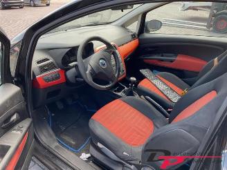 Fiat Grande Punto Grande Punto (199), Hatchback, 2005 1.4 picture 10