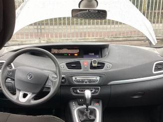 Renault Scenic Scenic III (JZ), MPV, 2009 / 2016 2.0 16V CVT picture 22