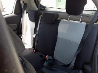 Toyota Yaris Yaris III (P13), Hatchback, 2010 / 2020 1.5 16V Hybrid picture 16