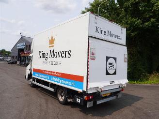 Mitsubishi Canter Fuso picture 2