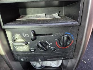 Peugeot 207 1.6 16V (EP6(5FW)) picture 6