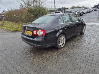 Uttjänta bilar auto Volkswagen Jetta 1.6 FSi 2007/7