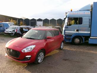 uszkodzony samochody osobowe Suzuki Swift 1.2 Avantage 5 Drs 2019/1