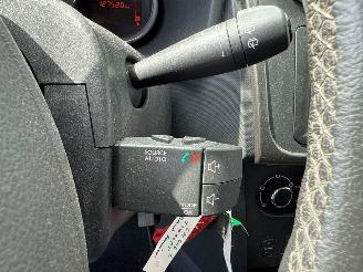 Dacia Sandero Stepway 0.9 TCE 12V Hatchback  Benzine 898cc 66kW (90pk) FWD picture 21