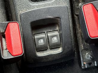 Dacia Sandero Stepway 0.9 TCE 12V Hatchback  Benzine 898cc 66kW (90pk) FWD picture 23