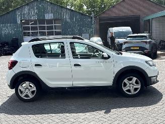 Dacia Sandero Stepway 0.9 TCE 12V Hatchback  Benzine 898cc 66kW (90pk) FWD picture 6