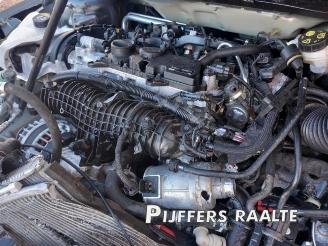 Volvo V-40 V40 (MV), Hatchback 5-drs, 2012 / 2019 1.5 T3 16V Geartronic picture 9