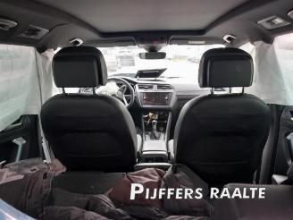 Volkswagen Tiguan Tiguan (AD1), SUV, 2016 / 2024 2.0 TDI 16V BlueMotion Technology SCR picture 15