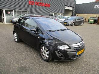 Schadeauto Opel Corsa 1.2 COSMO LPG 2012/2