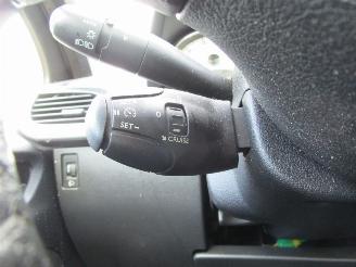 Peugeot 207 SW 1.6 VTI XS picture 14