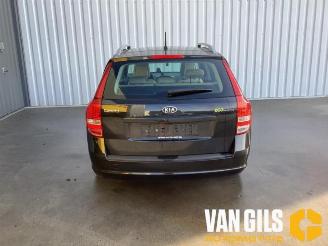 Uttjänta bilar auto Kia Cee d Cee'd Sporty Wagon (EDF), Combi, 2007 / 2012 1.4 16V 2011/7