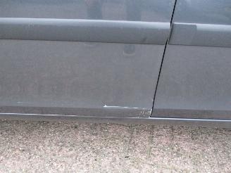 Skoda Roomster 1.6-16V Comfort picture 13