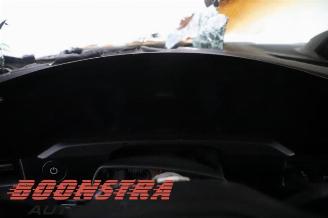 Porsche Taycan Taycan (Y1A), Sedan, 2019 4S picture 33