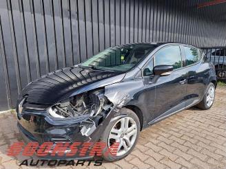 Vrakbiler auto Renault Clio Clio IV (5R), Hatchback 5-drs, 2012 / 2021 0.9 Energy TCE 90 12V 2017/10