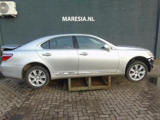 krockskadad bil bedrijf Lexus LS LS (F4), Sedan, 2006 / 2017 600h 5.0 32V VVT-i 2008/8
