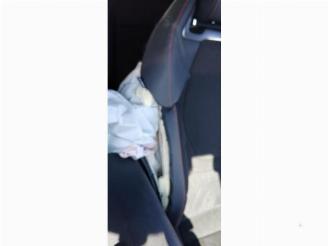 Toyota C-HR C-HR (X2,H2), SUV, 2023 2.0 16V Hybrid 200 picture 28