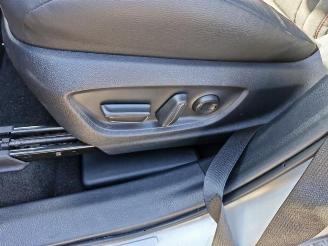 Toyota C-HR C-HR (X2,H2), SUV, 2023 2.0 16V Hybrid 200 picture 19