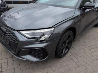 Démontage voiture Audi A3 A3 Sportback (8YA), Hatchback 5-drs, 2019 1.4 40 TFSIe 16V 2021/7