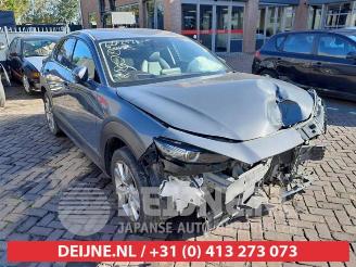 demontáž osobní automobily Mazda CX-30 CX-30 (DM), SUV, 2019 2.0 e-SkyActiv-G 122 16V 2021