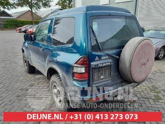 Mitsubishi Pajero Pajero Hardtop (V6/7), Terreinwagen, 2000 / 2006 3.2 DI-D 16V picture 5