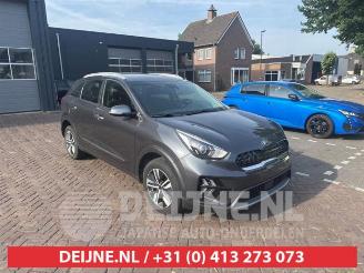 Salvage car Kia Niro Niro I (DE), SUV, 2016 / 2022 1.6 GDI Hybrid 2019/8
