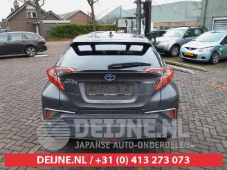 Toyota C-HR C-HR (X1,X5), SUV, 2016 1.8 16V Hybrid picture 6