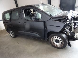 Purkuautot passenger cars Peugeot Partner 1.5 HDI 2021/12