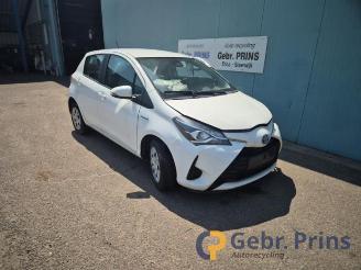 skadebil bedrijf Toyota Yaris Yaris III (P13), Hatchback, 2010 / 2020 1.5 16V Hybrid 2018/12