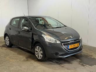 Peugeot 208 1.2 Vti 12V PureTech 82 Hatchback  Benzine 1.199cc 60kW (82pk) FWD picture 5