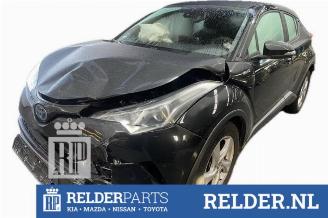 Toyota C-HR C-HR (X1,X5), SUV, 2016 1.8 16V Hybrid picture 7