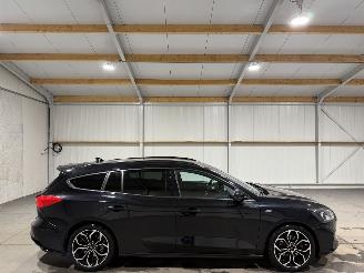 krockskadad bil auto Ford Focus 1.0EcoBoost 92kW Hybrid ST line X Business 2021/9
