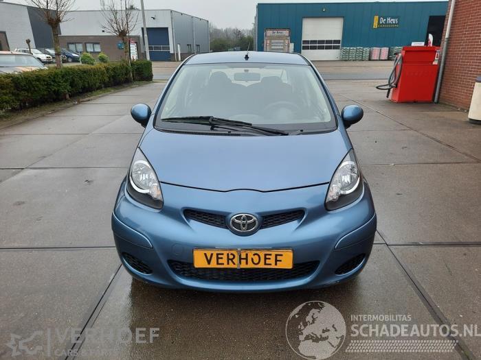 Toyota Aygo Aygo (B10), Hatchback, 2005 / 2014 1.0 12V VVT-i