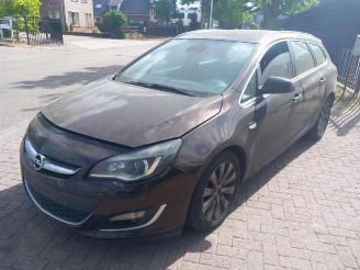 Opel Astra Astra J Sports Tourer (PD8/PE8/PF8), Combi, 2010 / 2015 1.7 CDTi 16V picture 3