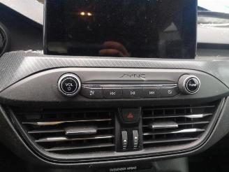 Ford Focus Focus 4, Hatchback, 2018 / 2025 1.5 EcoBoost 12V 182 picture 6