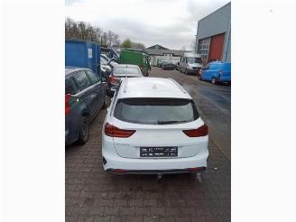 Kia Cee d Ceed Sportswagon (CDF), Combi 5-drs, 2018 1.6 CRDi 16V 115 Eco-Dynamics+ picture 4