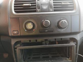 Skoda Fabia Fabia II (5J), Hatchback 5-drs, 2006 / 2014 1.2i picture 8