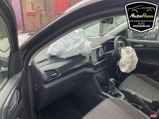 Volkswagen T-Cross T-Cross, SUV, 2018 1.0 TSI 110 12V picture 12