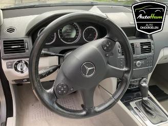 Mercedes C-klasse C (W204), Sedan, 2007 / 2014 1.8 C-180 CGI 16V picture 12