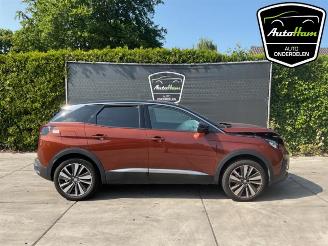 Salvage car Peugeot 3008 3008 II (M4/MC/MJ/MR), MPV, 2016 1.2 12V e-THP PureTech 130 2018/3